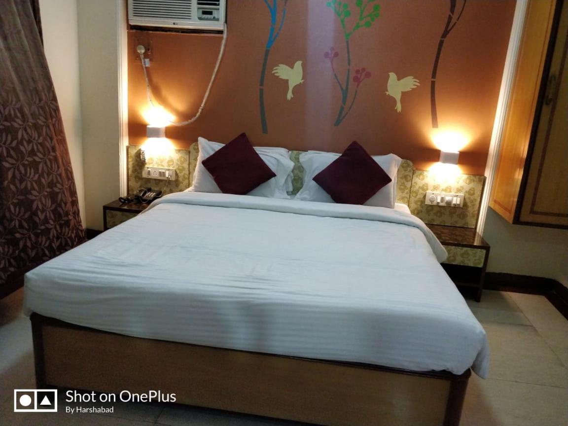 Hotel The Amol